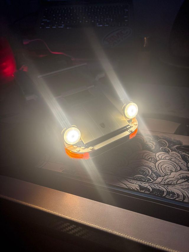 Puzzloria™ | Light Kit for LEGO® Porsche 911 Customer Review