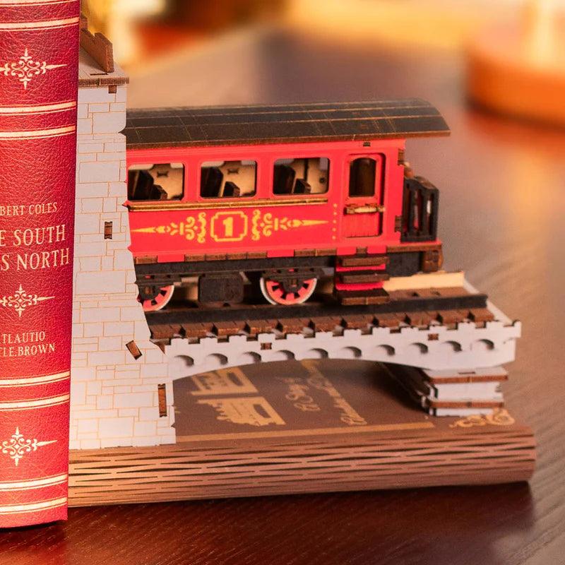 Puzzloria™ | Vintage Railway train Bookends - Puzzloria