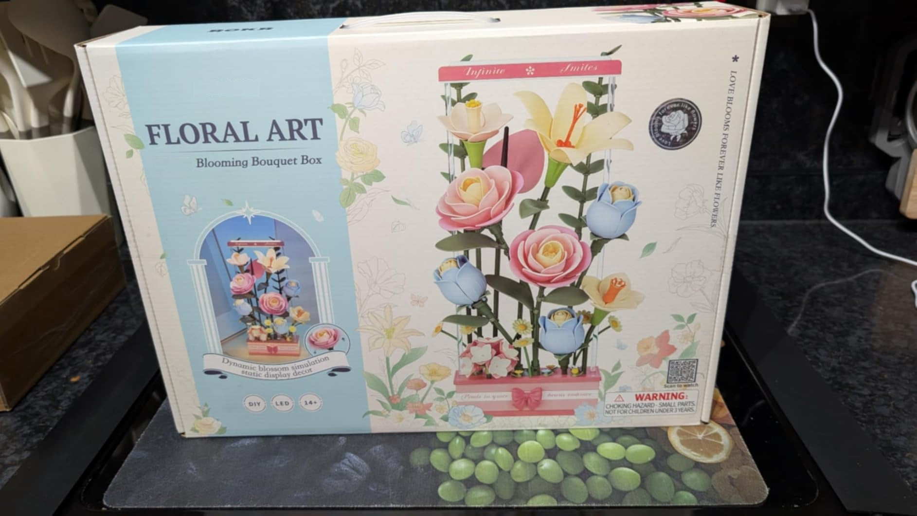 Puzzloria™ | Botanical Motion Theater - A Living Bouquet Puzzle Customer Review