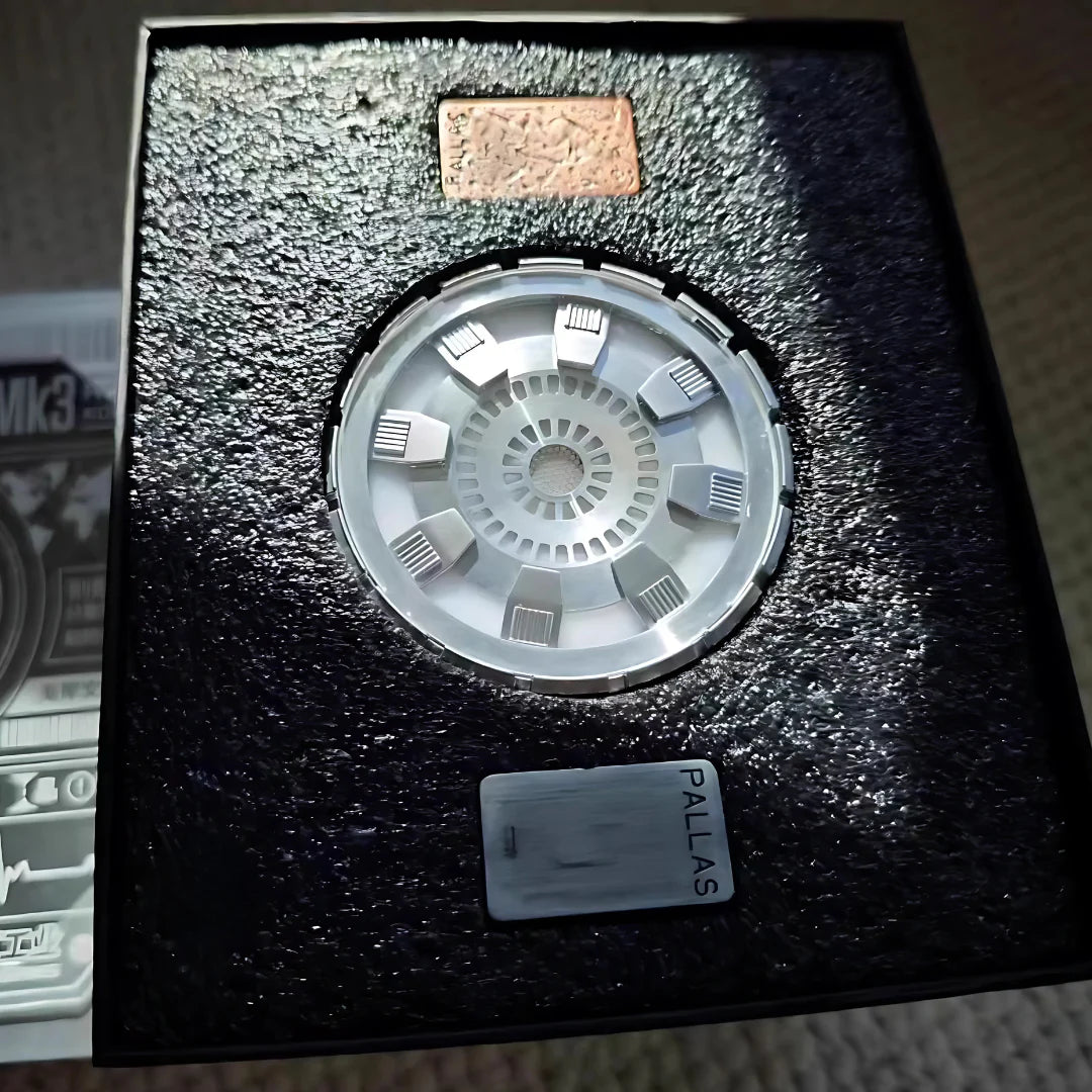 Puzzloria Arc Rebirth Display Light - Palladium Edition from Iron Man