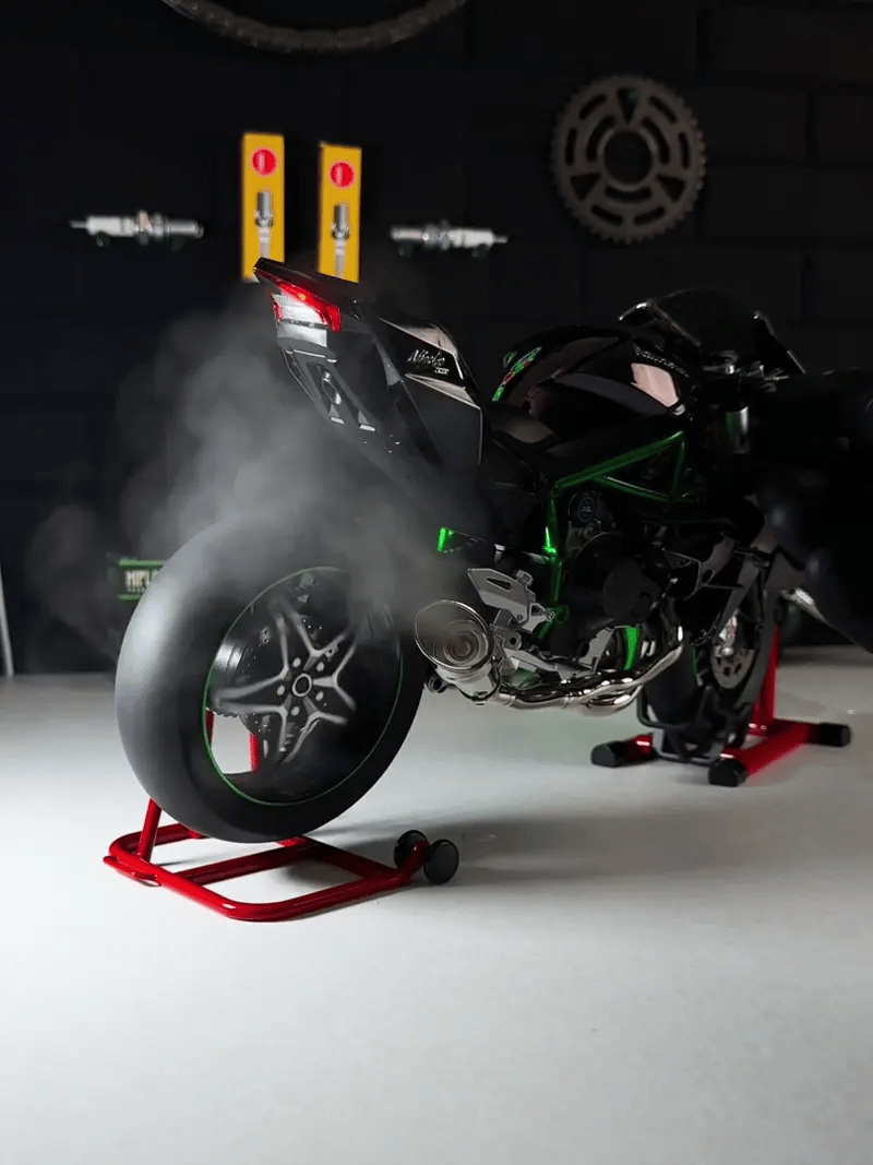 Puzzloria | Supreme Ninja H2R RC Superbike - Smoke