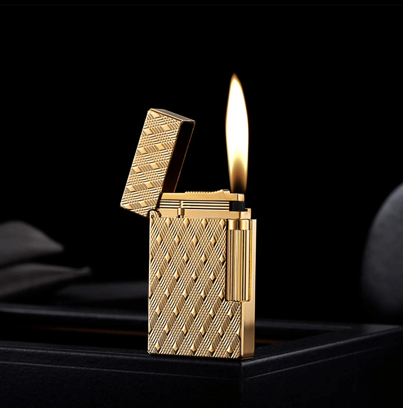 Puzzloria™ | Exquisite Collectible Lighters - Puzzloria