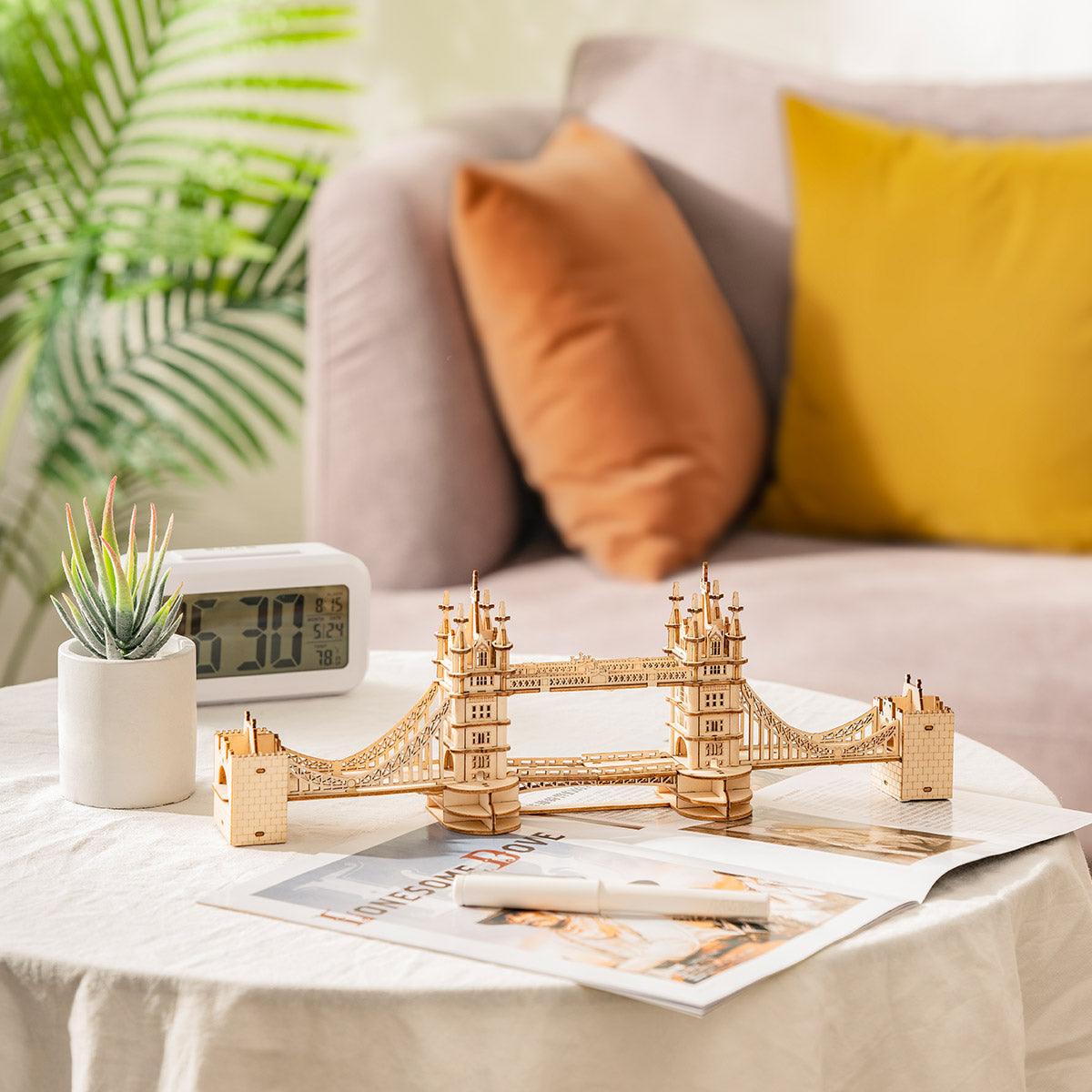 Puzzloria™ | Illuminated Tower Bridge 3D Wooden Puzzle - Puzzloria