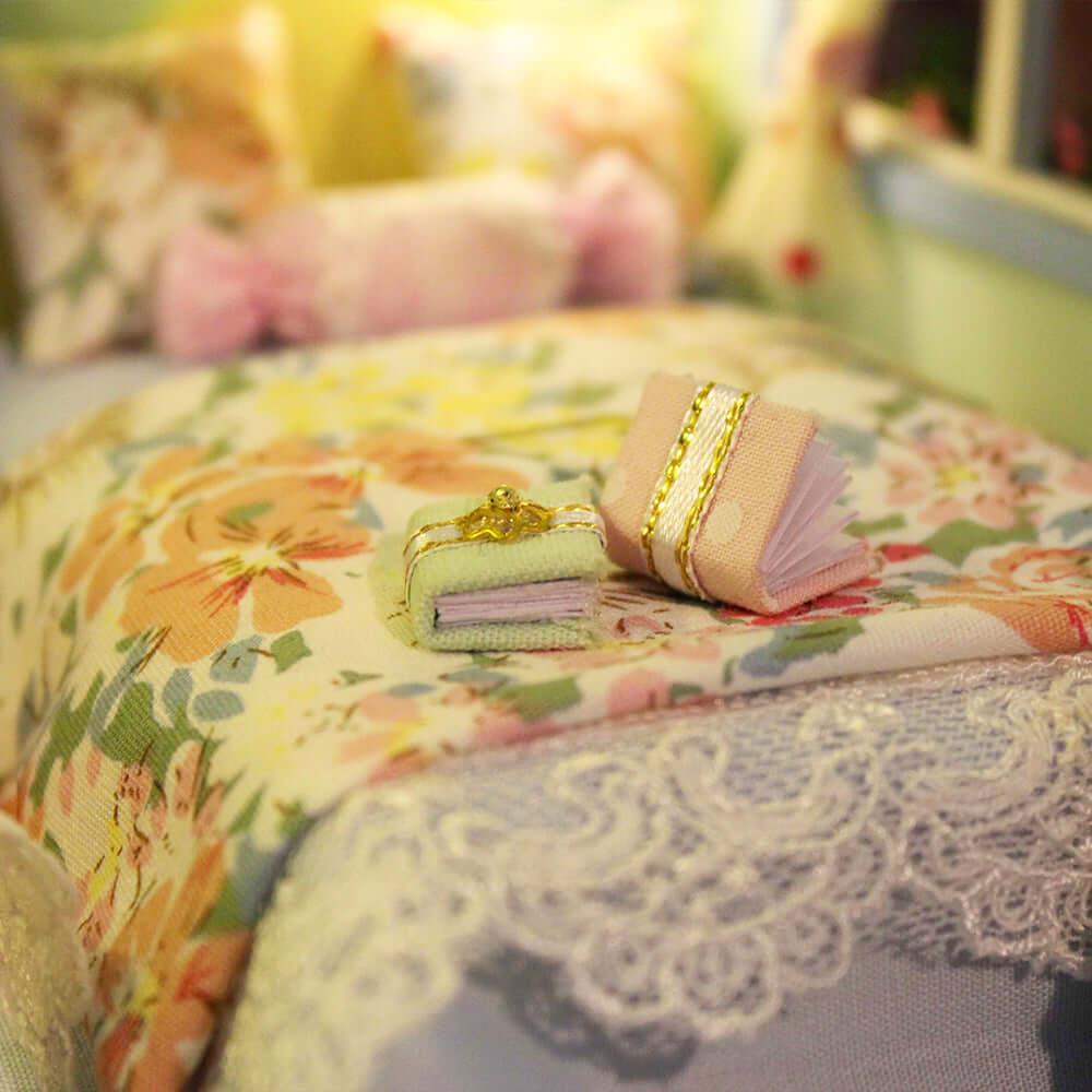 Puzzloria™ | DIY Dollhouse Kit (Time Journey) - Puzzloria