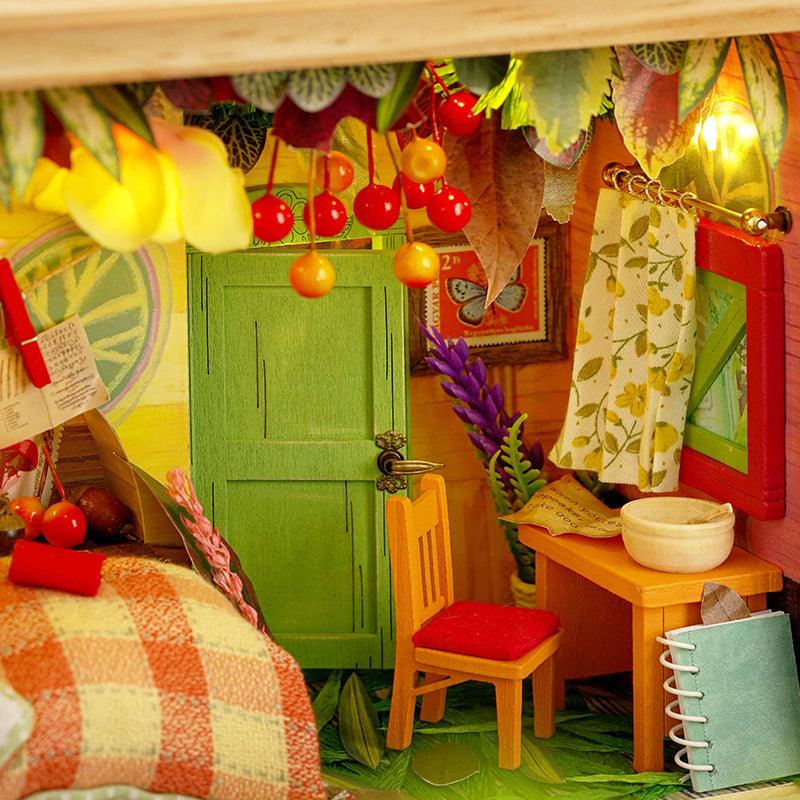 Puzzloria™ | DIY Dollhouse Kit (Small Wooden Box) - Puzzloria
