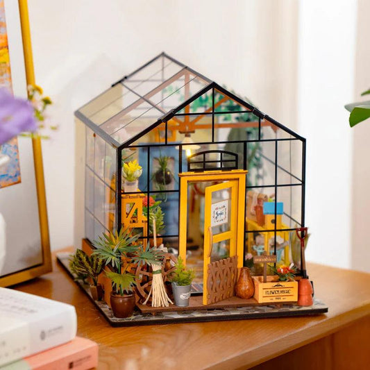 greenhouse model kit 389 pieces at 1:18 scale with wooden garden furniture and succulents for miniature collectors