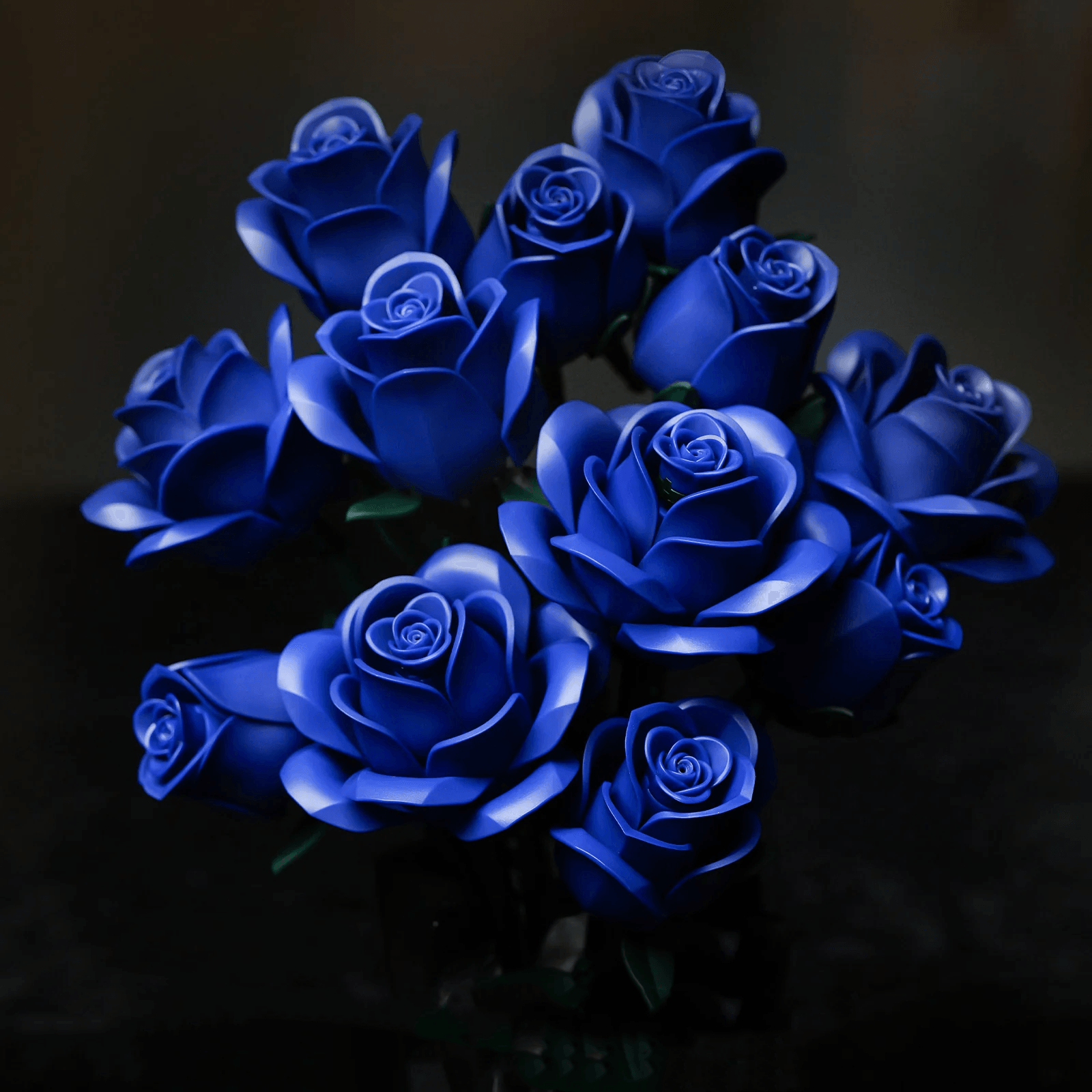 Puzzloria™ | Eternal Blue Rose Bouquet Building Set - Puzzloria