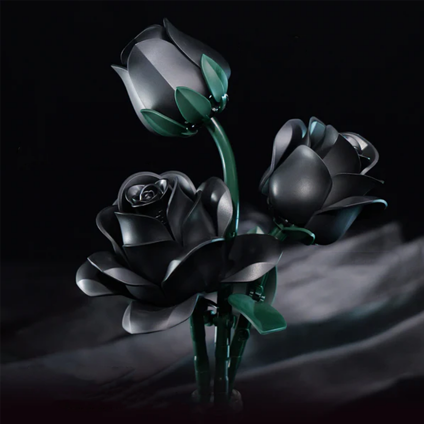 Puzzloria | Eternal Black Rose Bouquet Building Blocks