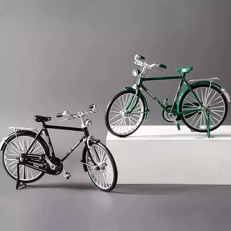 1:10 scale DIY retro bicycle model kit zinc alloy 51-piece assembly collectible by Puzzloria