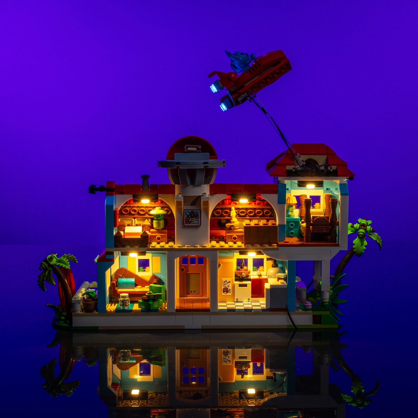 Puzzloria™ | Light Kit for LEGO® Disney Lilo and Stitch Beach House - Puzzloria