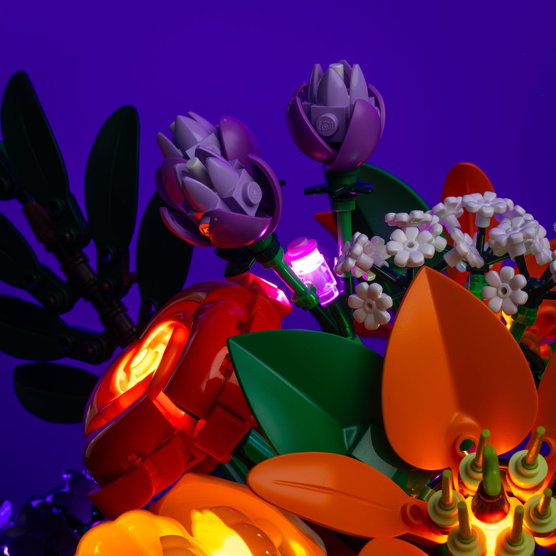 Puzzloria™ | Light Kit for LEGO® Flower Arrangement - Puzzloria