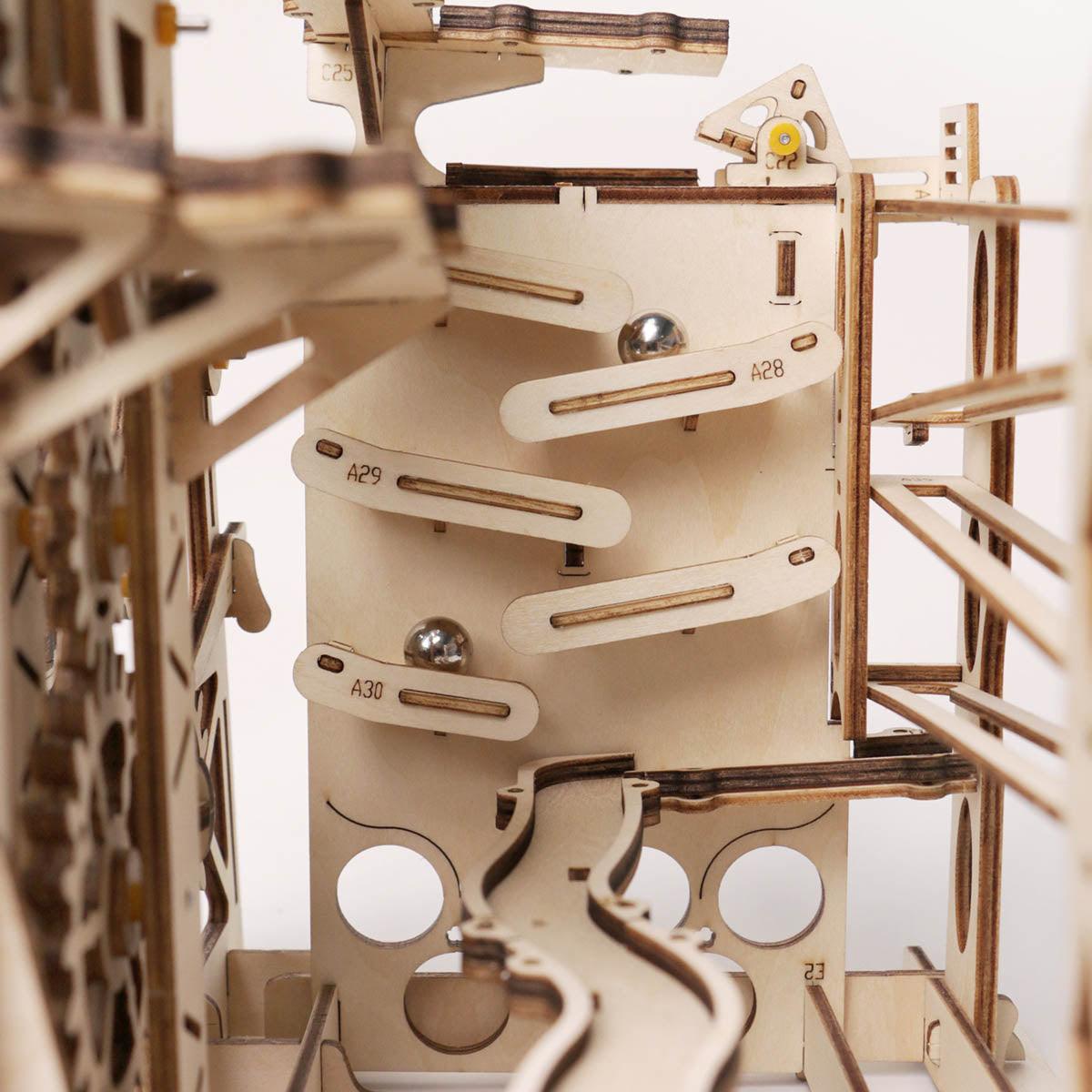 Puzzloria™ | Swingback Explorer - 3D Wooden Puzzle Marbel Run - Puzzloria