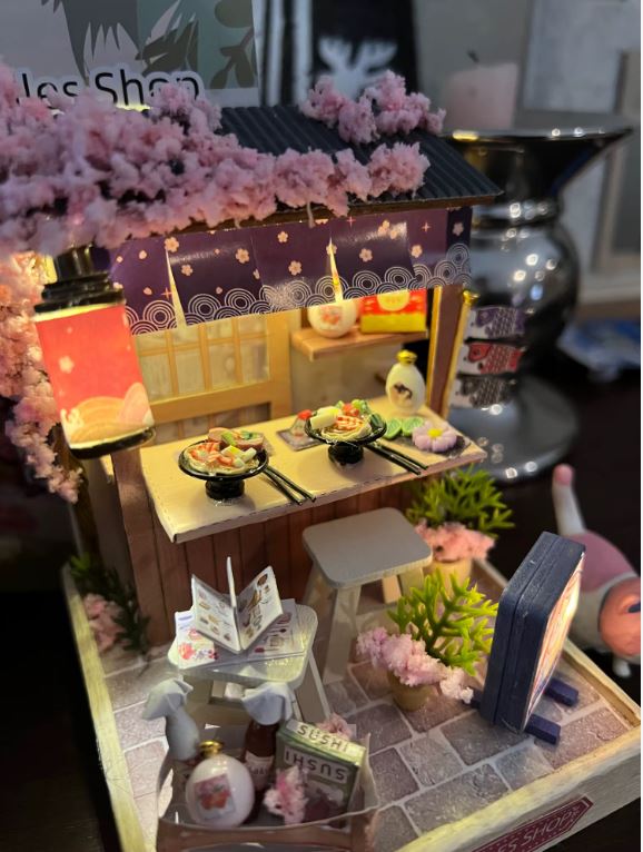 Puzzloria™ | DIY Dollhouse Kit ( Story of Flowers ) Customer Review