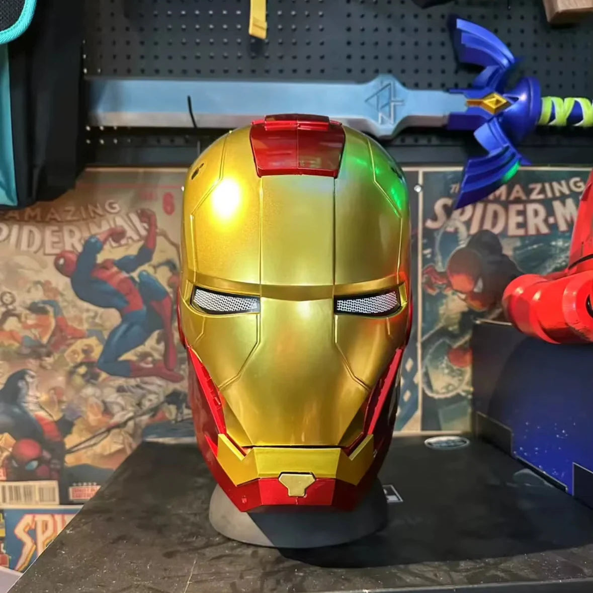 gold iron man mark 46 helmet on display mannequin stand 1:1 wearable marvel cosplay collectible avengers gift Gold