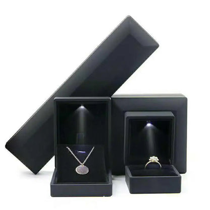 Velvet ring presentation box LED light, engagement proposal case for surprise reveal and gifting — SKU_1753396775678_587 SKU_1753396775678_18 SKU_1753396775678_387 SKU_1753396775678_680 SKU_1753396775678_113 SKU_1753396775678_589 SKU_1753396775678_207 SKU_1753396775678_571 SKU_1753396775678_896 SKU_1753396775678_445 SKU_1753396775678_61 SKU_1753396775678_655