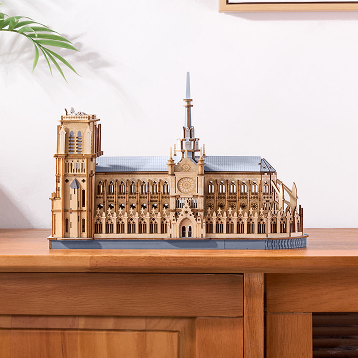 3d wooden puzzle of a paris cathedral at 1:460 scale, no glue building project for teenagers and adults